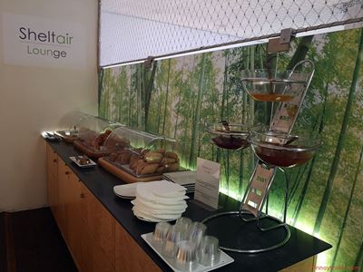 Bread table of  Sheltair Lounge, Paris Airport