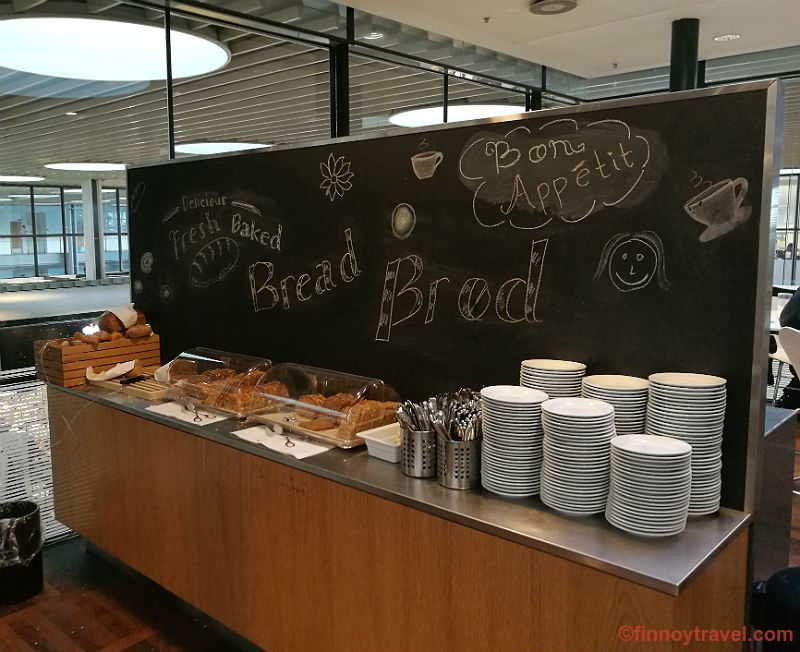 Brotauswahl in der Lounge