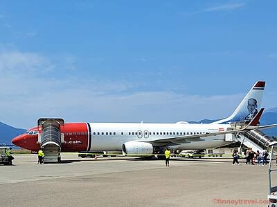 Norwegian B737 at Tivat Airport