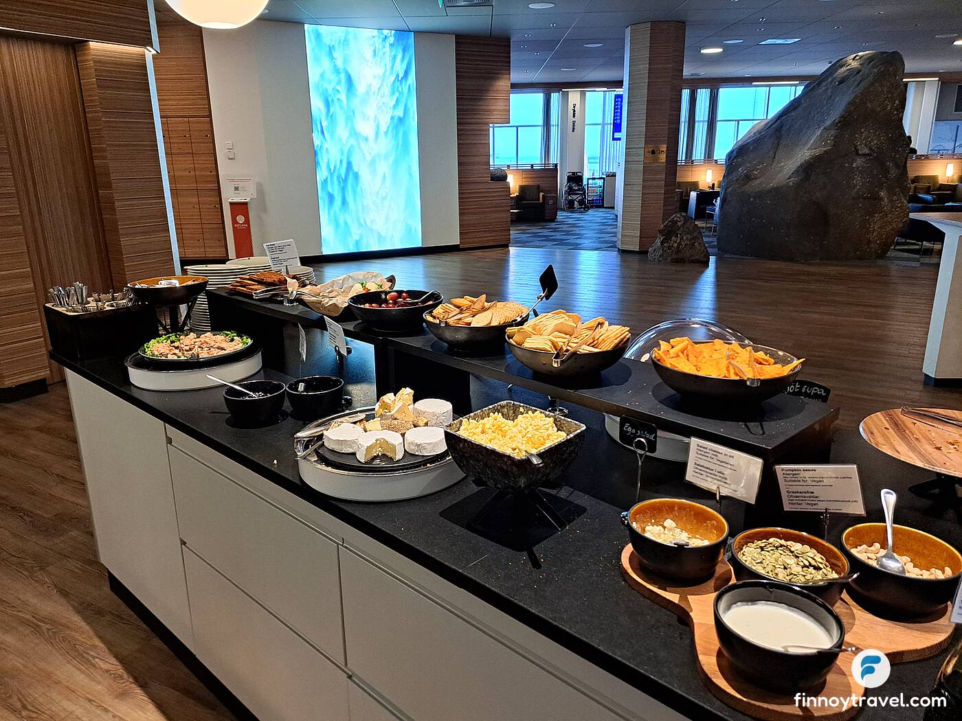 Buffet table of Saga Lounge