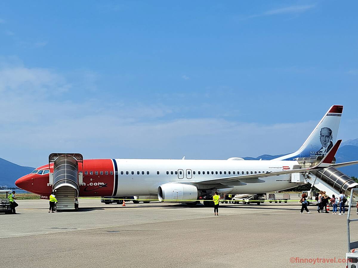 Norwegian B737 at Tivat Airport