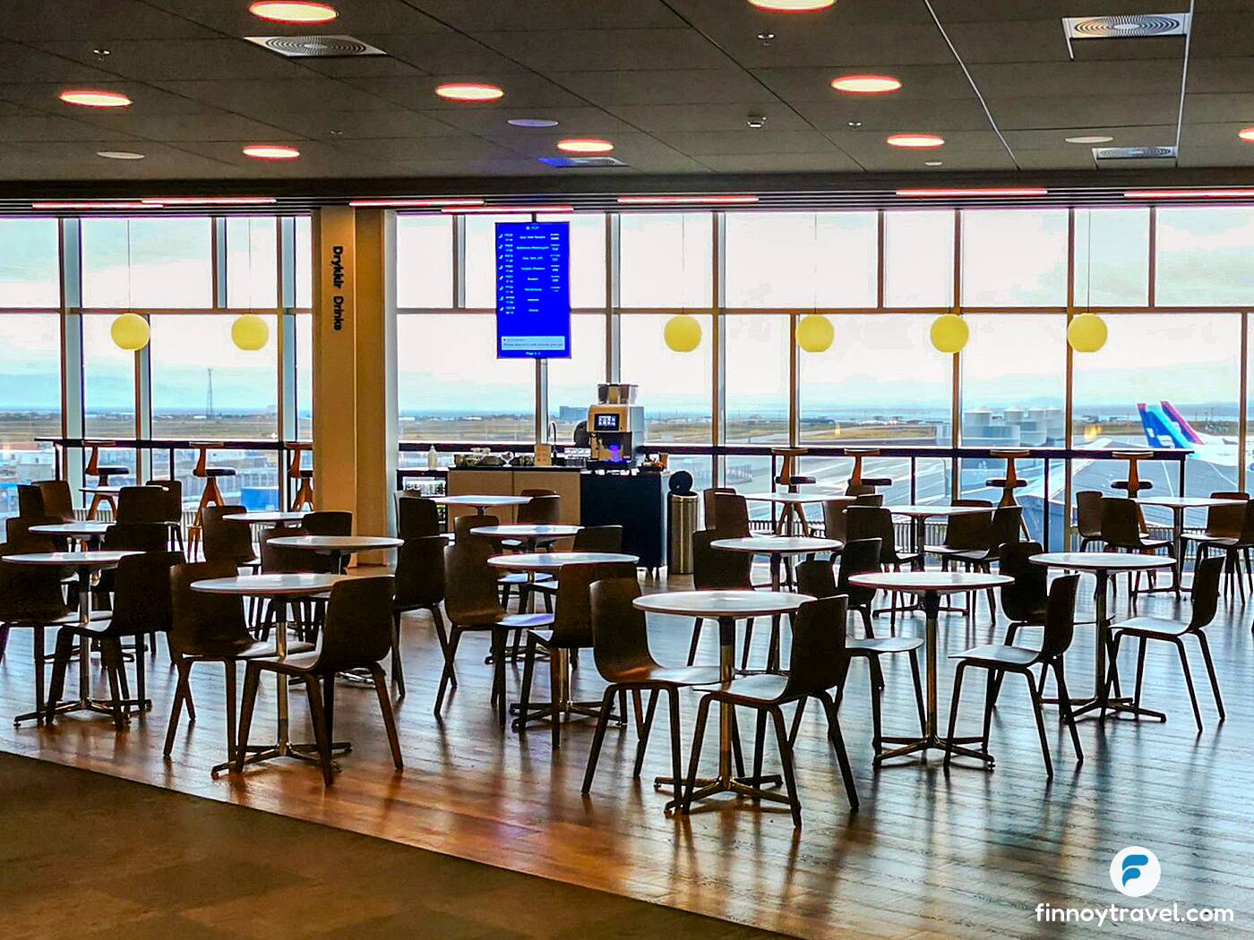 Dining area of Saga Lounge