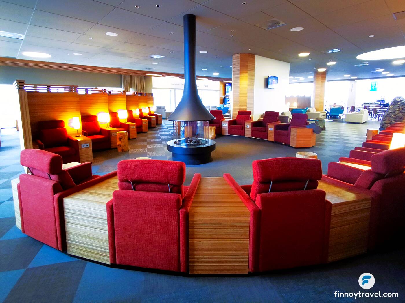 Icelandair Saga Lounge overview