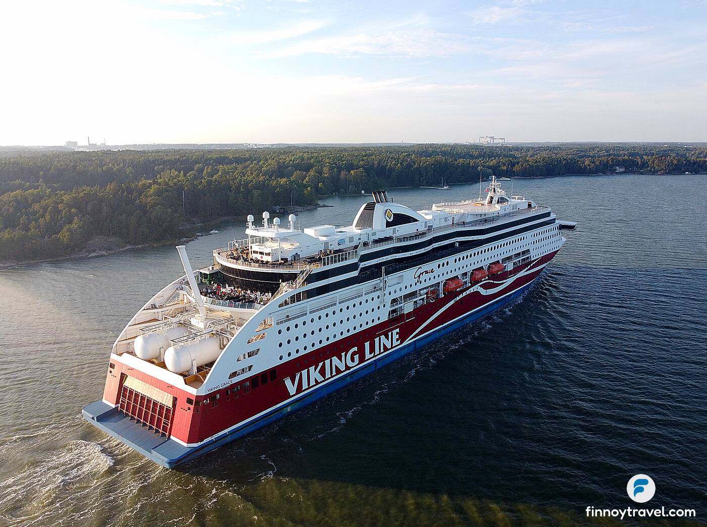 Viking Grace y la puesta de sol