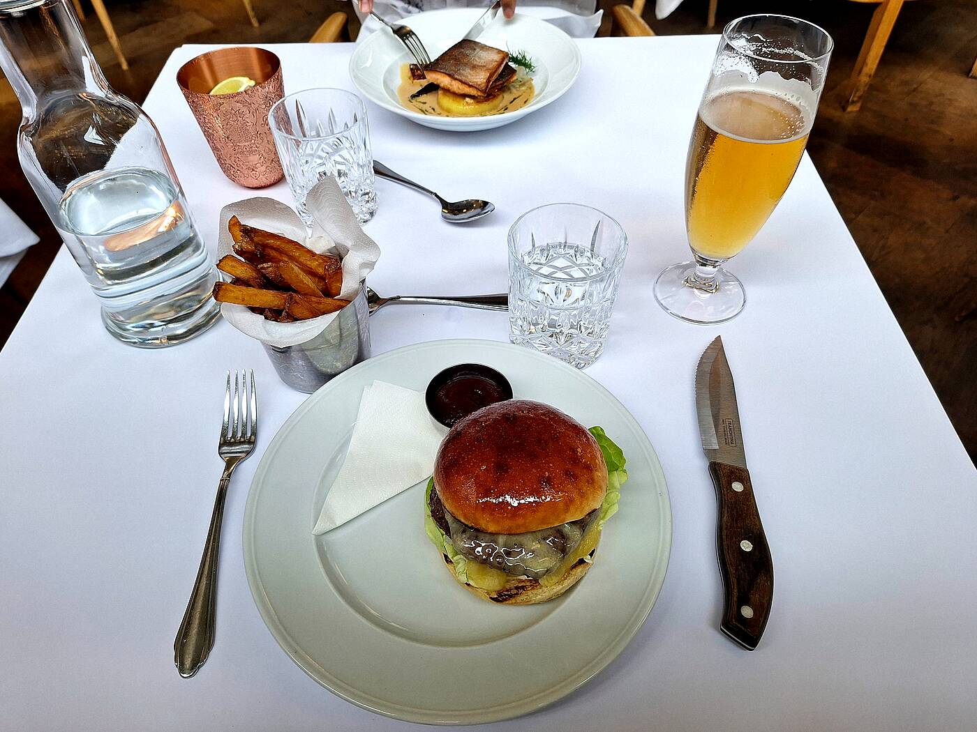Bronda_hamburger.jpg
