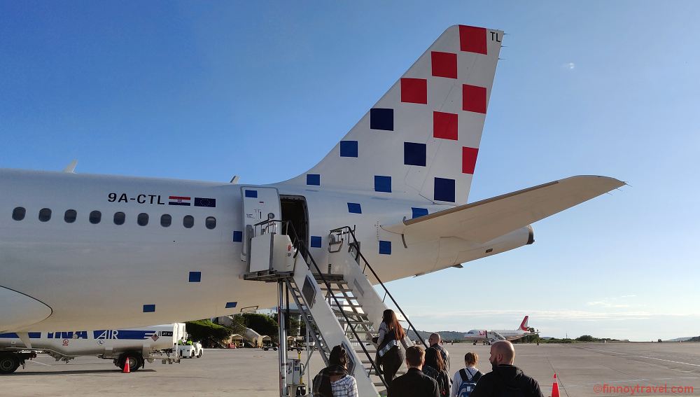 Croatian Airlines A319 at Split Airport