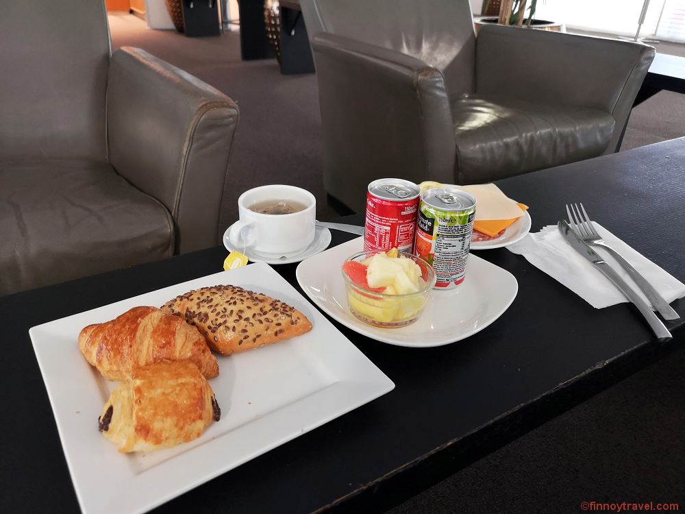 Sheltair Lounge foods