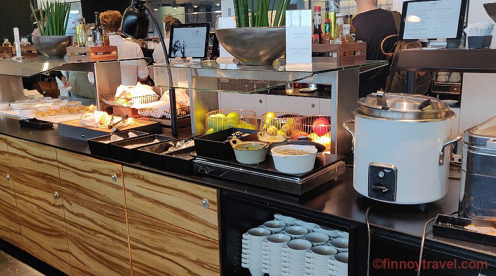 Sky Lounge at Vienna Airport food table