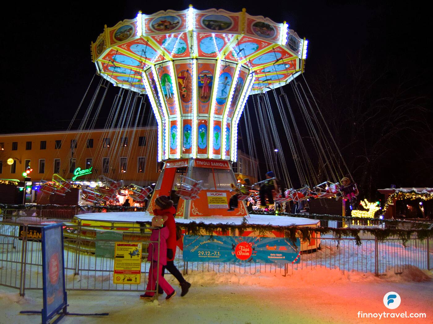 Tivoli Sariola carousel at the Porvoo Christmas Market