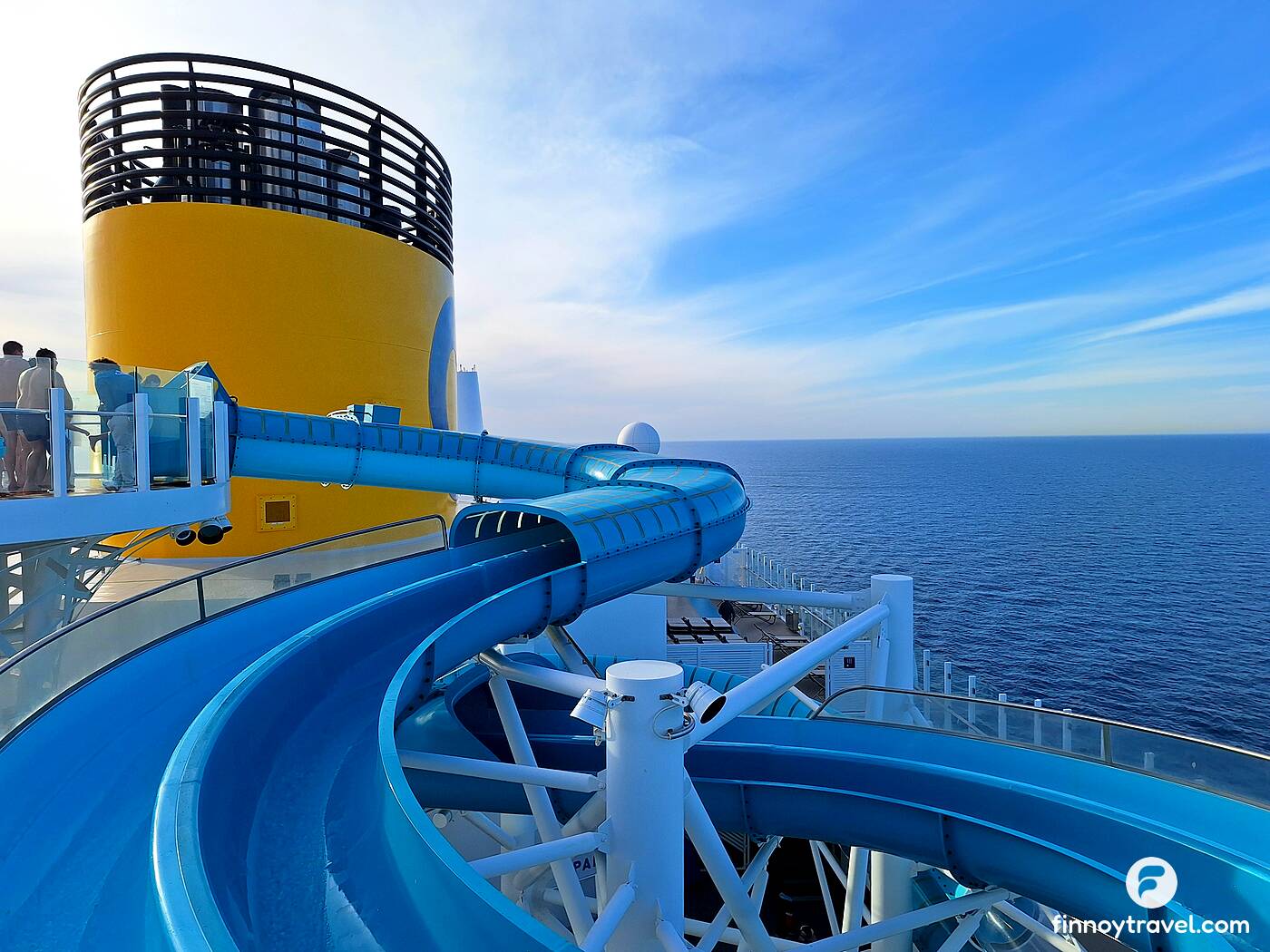 upper_deck_with_yellow_sign_Costa_Toscana.jpg