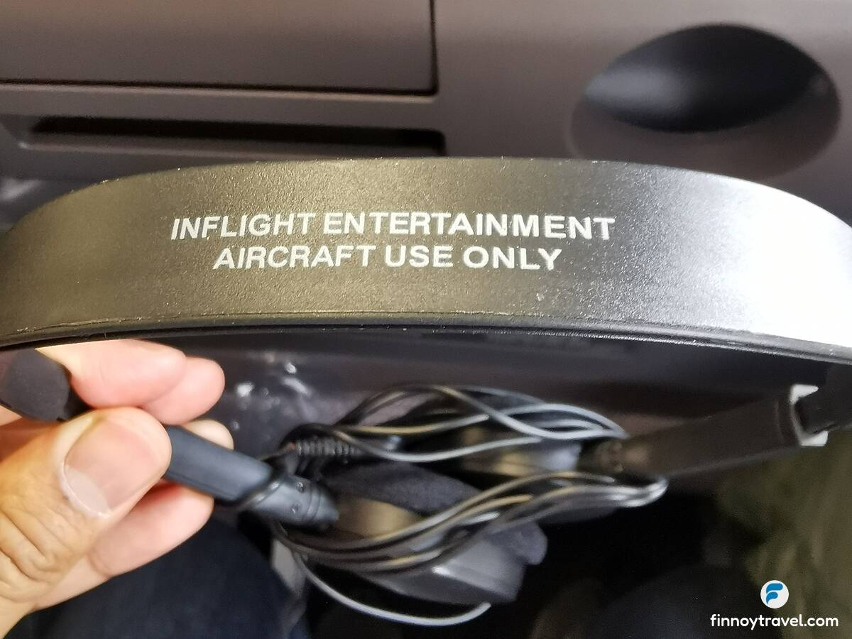 キャセイパシフィック航空の機内で配布されるヘッドホン