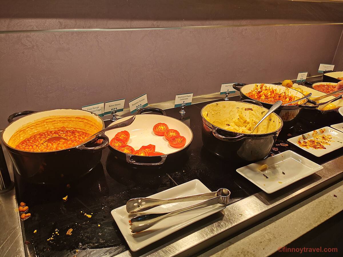 エスケープ・ラウンジの温かい料理