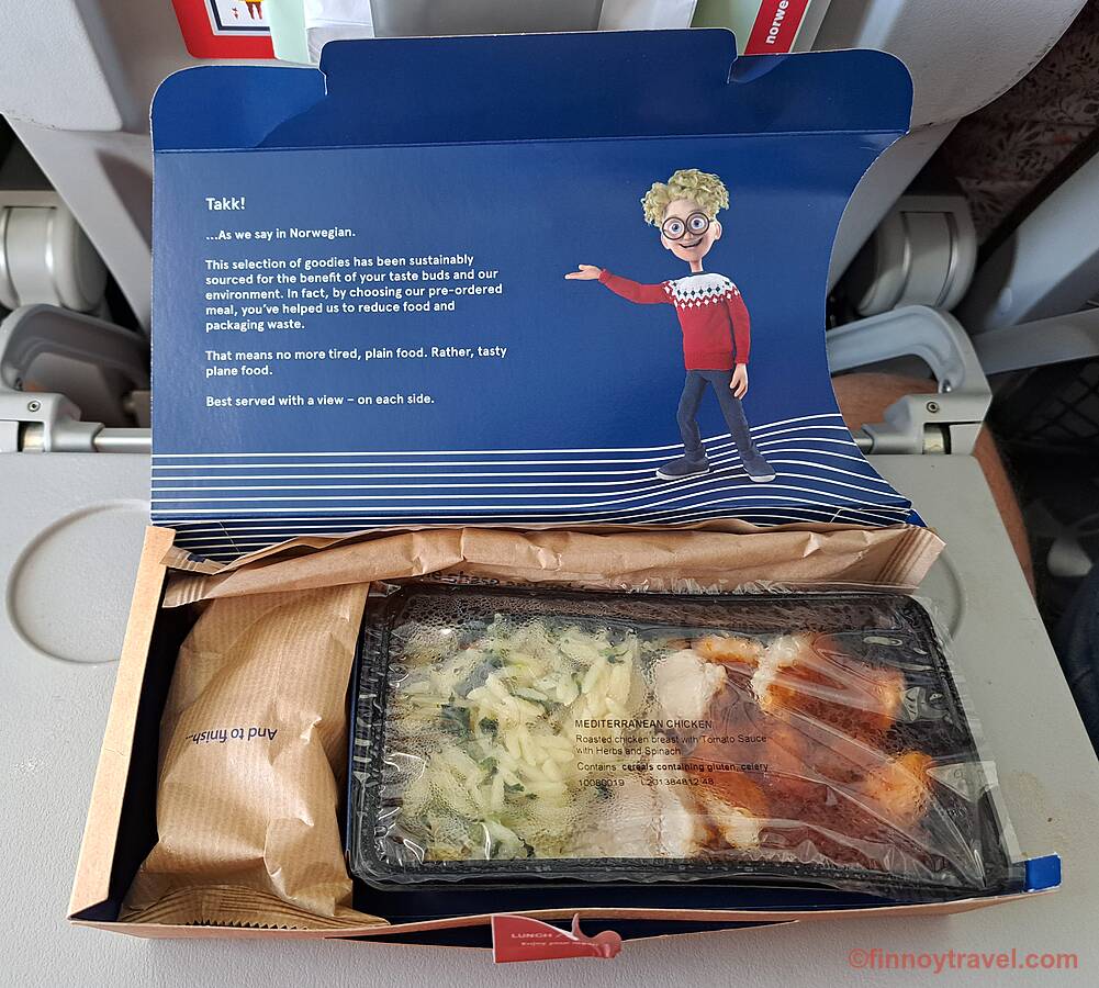 地中海風チキンの機内食