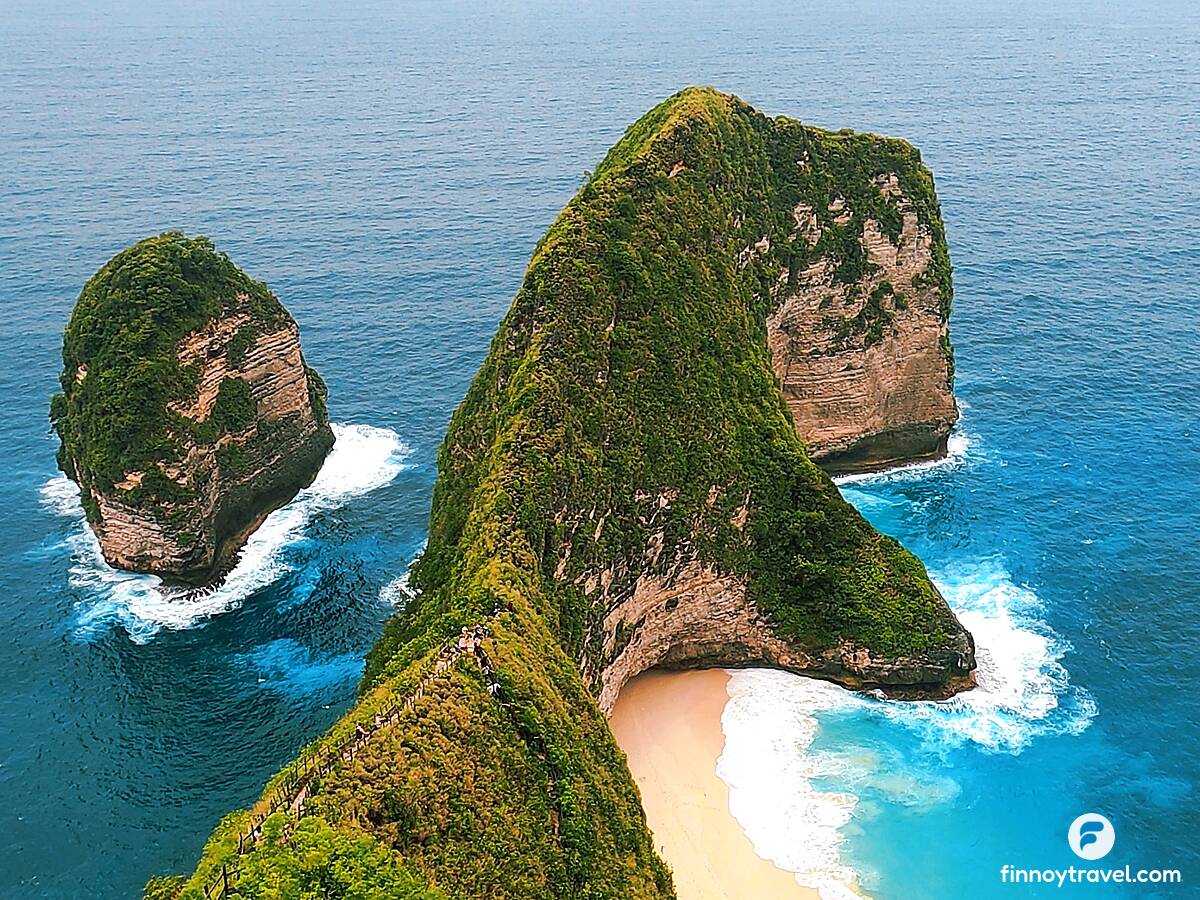 バリや周辺の島々の人気観光地で、許可なくガイド業などの違法ビジネスを行っていた外国人が摘発され、本国へ送還される&mdash;&mdash;そんなニュースが、バリの地元紙でしばしば大きく報じられています。