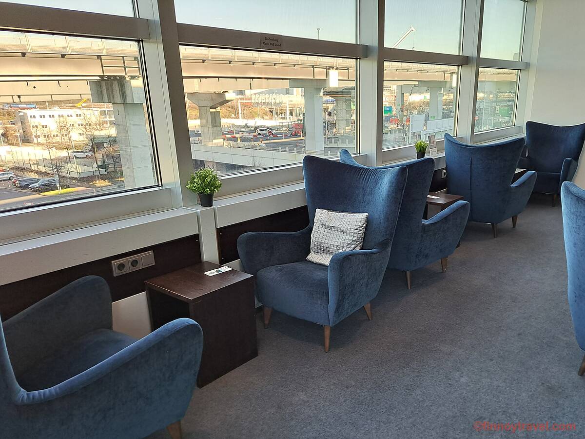 柔らかなソファと眺め