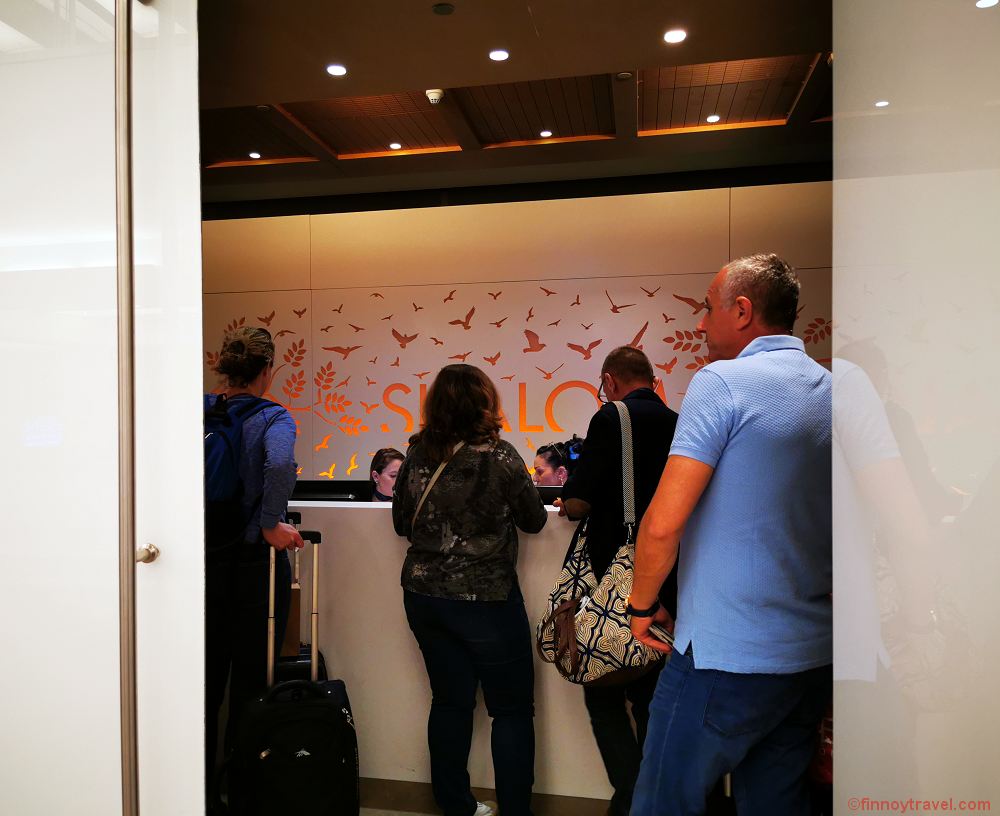 ダン・ラウンジの受付、テルアビブ