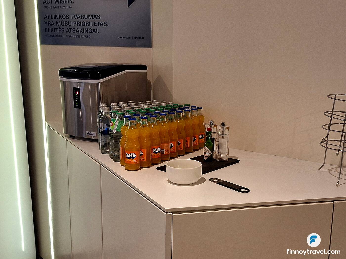 ボトルのソフトドリンク