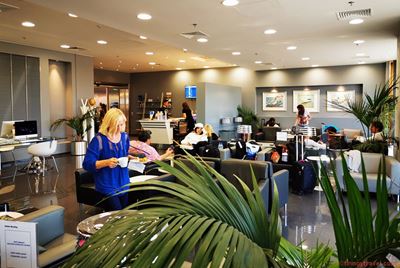 Interior da sala CIP da Goldair Handling