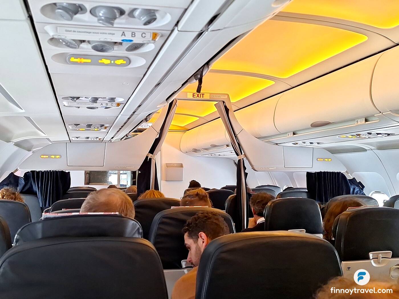 Cabine da classe econ&ocirc;mica do A320 da Air France