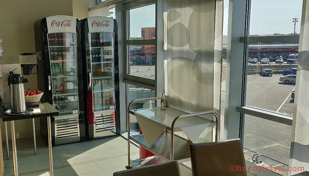 Geladeira no Berlin Airport Club