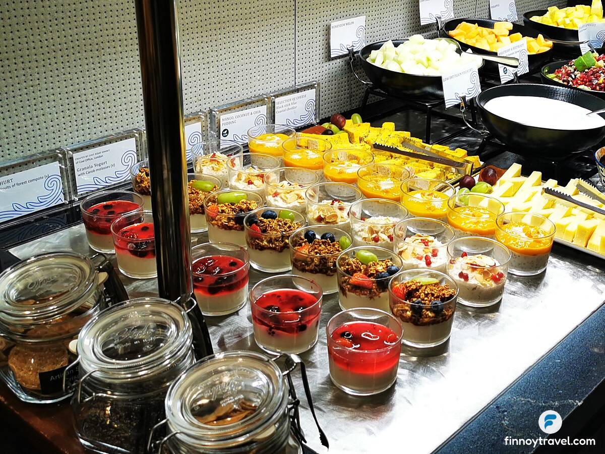 Sobremesas no Centurion Lounge no Aeroporto de Heathrow