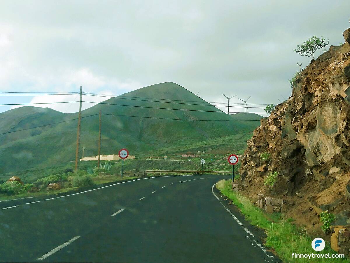 Sinal de tr&acirc;nsito em El Hierro