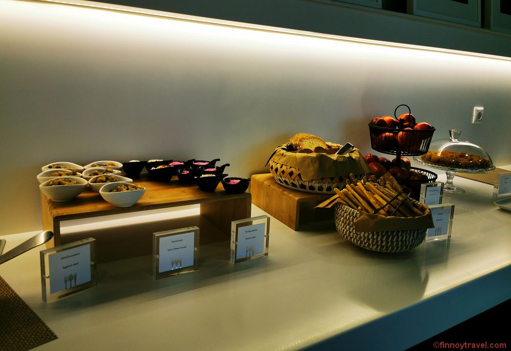 Lanches leves no lounge CIP da Goldair Handling