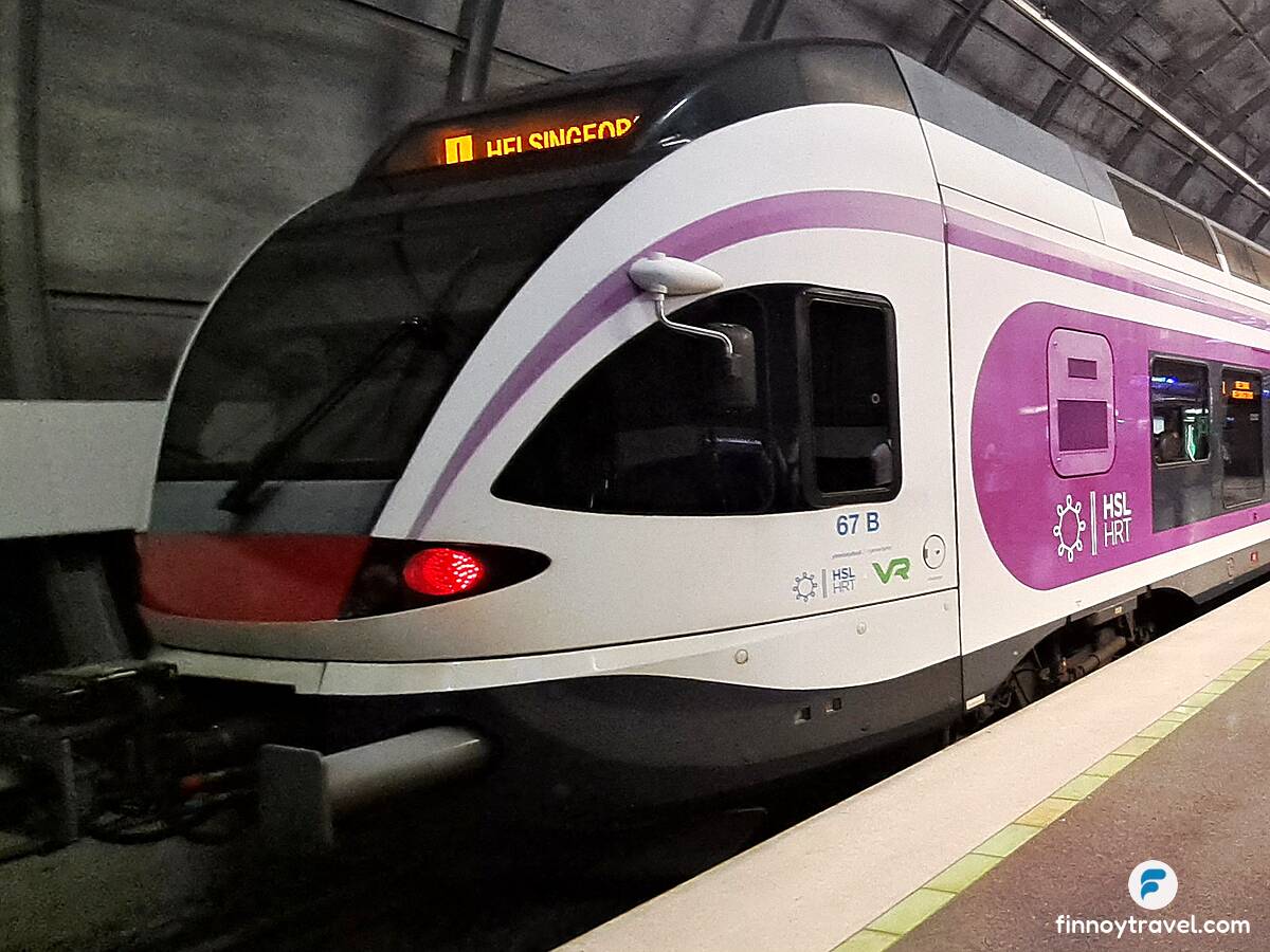 Comboio do aeroporto de Hels&iacute;nquia