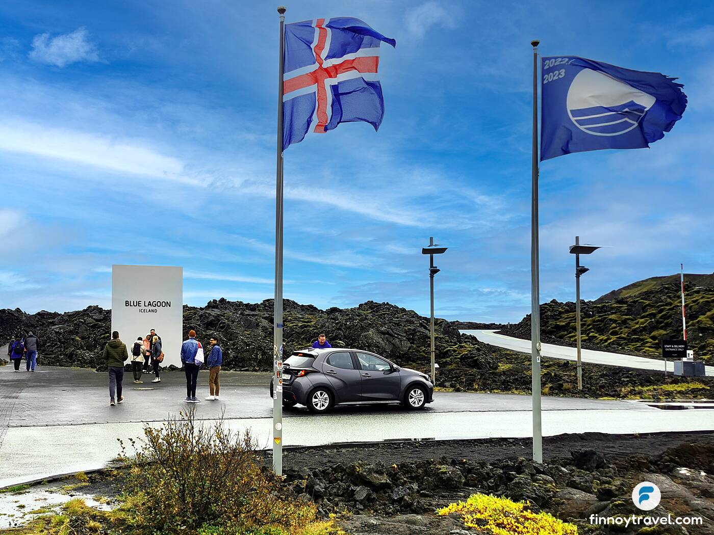Placa da Blue Lagoon, bandeira e bandeira da Isl&acirc;ndia