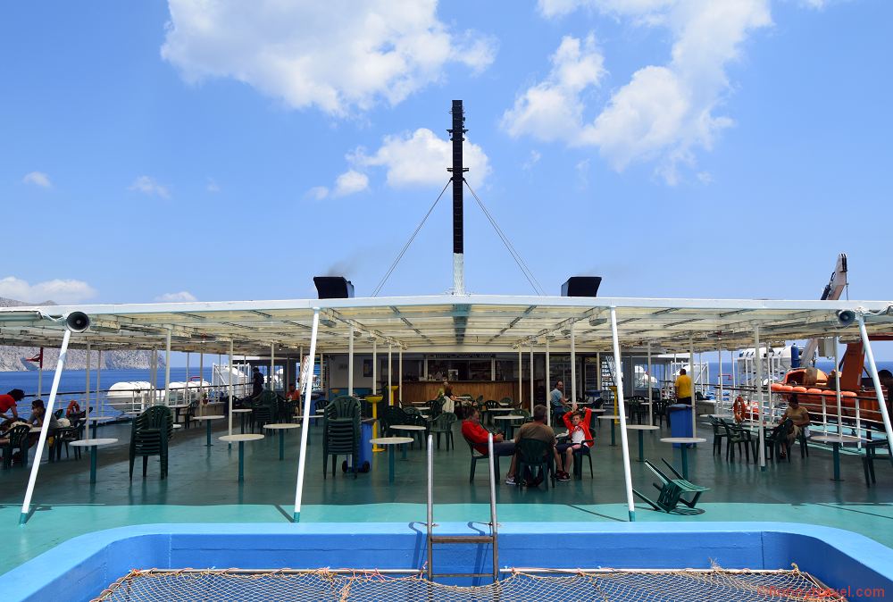 O deck ao sol do Prevelis