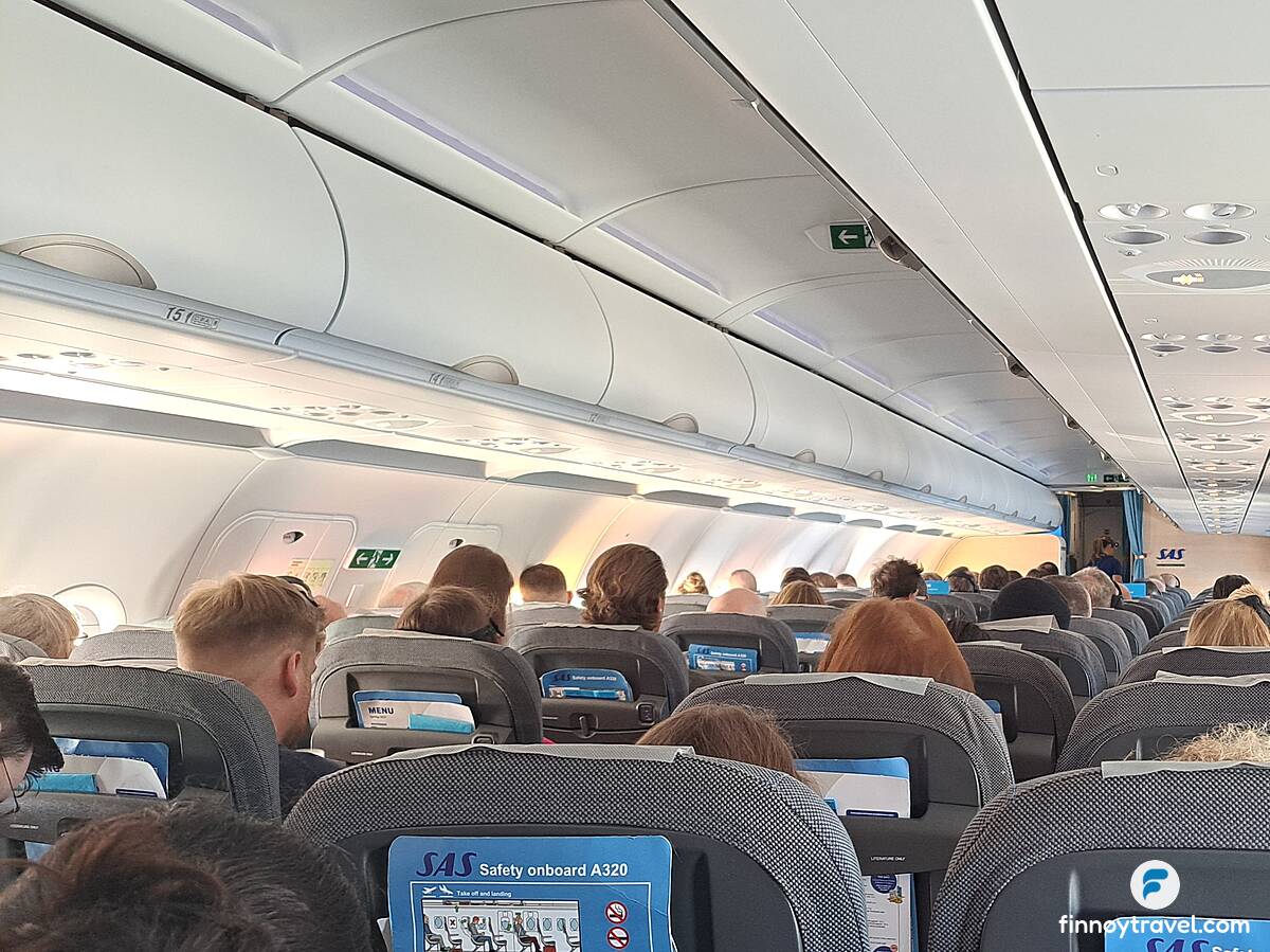 Cabine do Airbus A320 da SAS