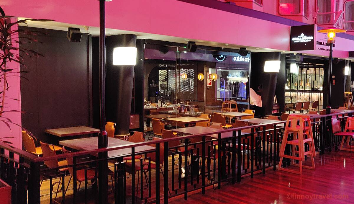 Restaurante na Promenade do Silja Serenade