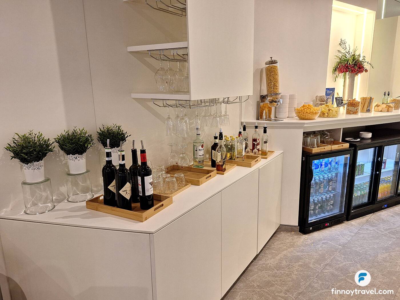 Mesa de bebidas alco&oacute;licas