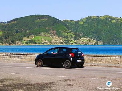 Luntiang tanawin sa Azores