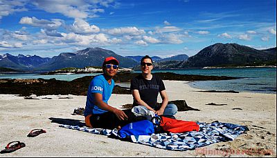 Kalsada at tanawin sa Norway