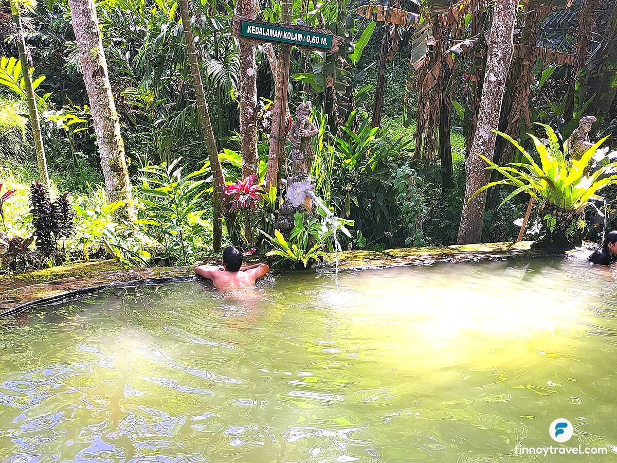 May mga pampublikong pool at mga pribadong paliguan ang Angseri Hot Spring. Maganda at nakaka-relaks ang kapaligiran.