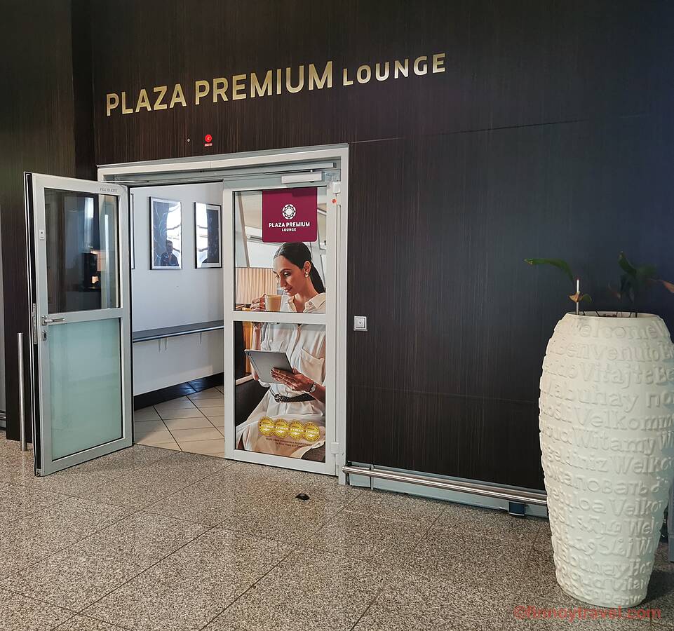 Pasukan ng Plaza Premium Lounge, Paliparang Frankfurt.