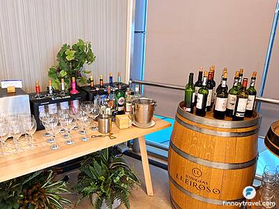 Puerta del Sol 贵宾室的葡萄酒