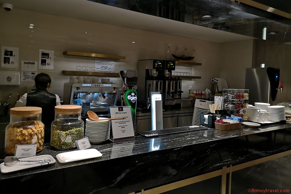 Plaza Premium Lounge 的咖啡吧