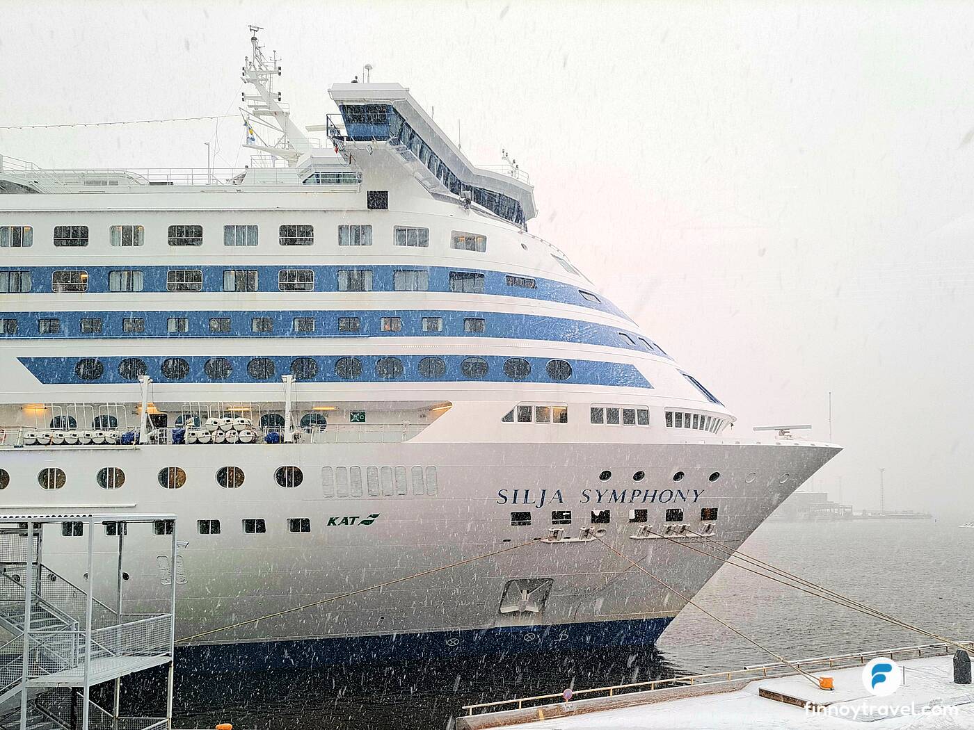 Silja Symphony 号的船头