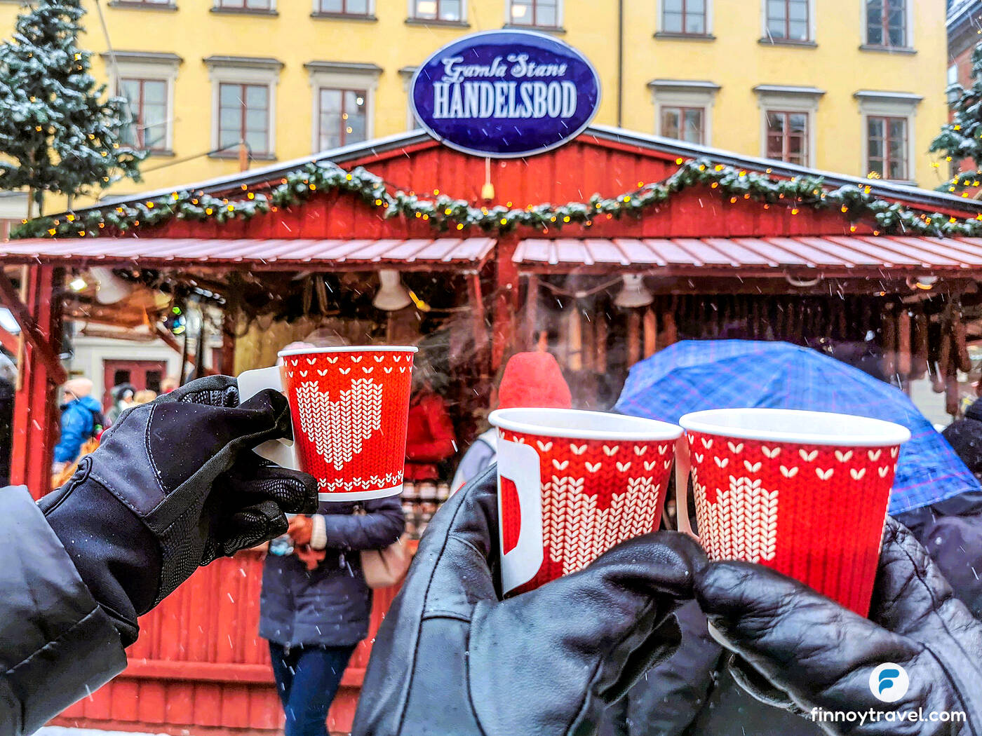 斯德哥尔摩老城 Stortorget 广场圣诞市集的热红酒（Gl&ouml;gg）摊位