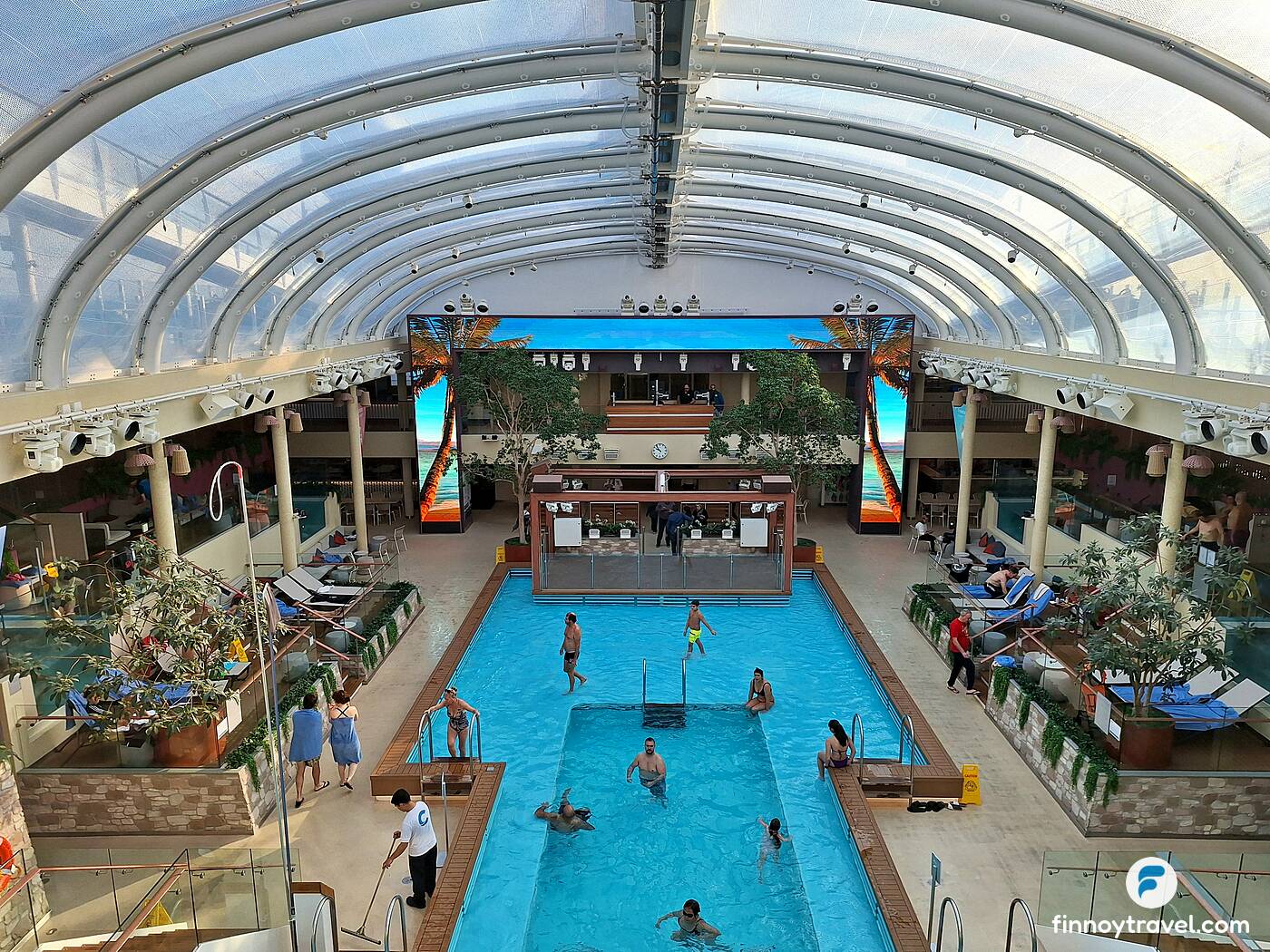 La Spiaggia Beach Club